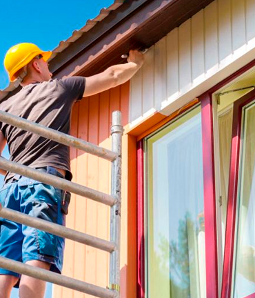 Painting in Pinebrook Crossfield